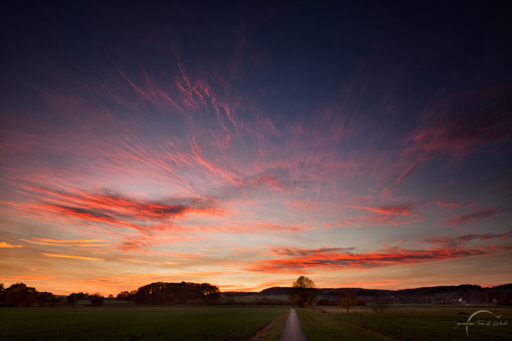 Filigrane Abendwolken in Melle-Gesmold